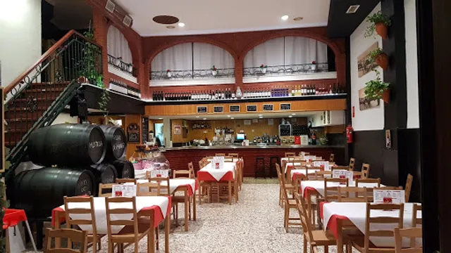 BODEGA ASADOR NIÑA L' ANTONIO