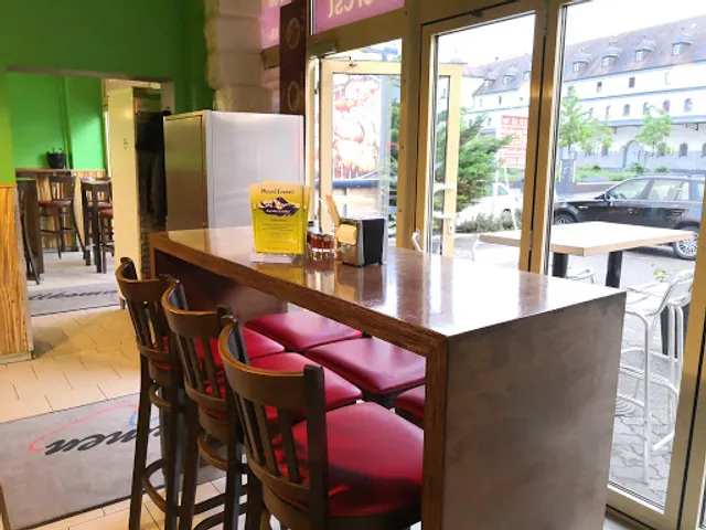 Mount Everest Restaurant