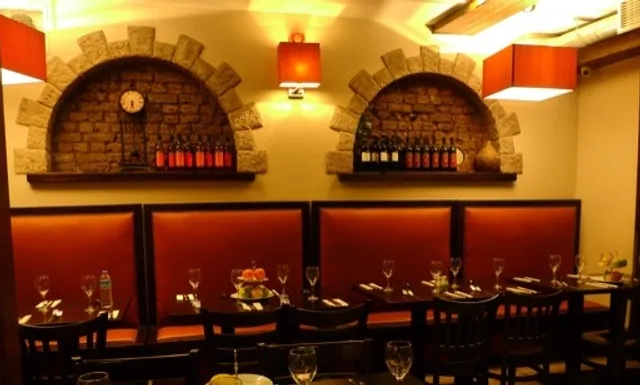 L'ulivo Charing Cross - Italian Restaurant