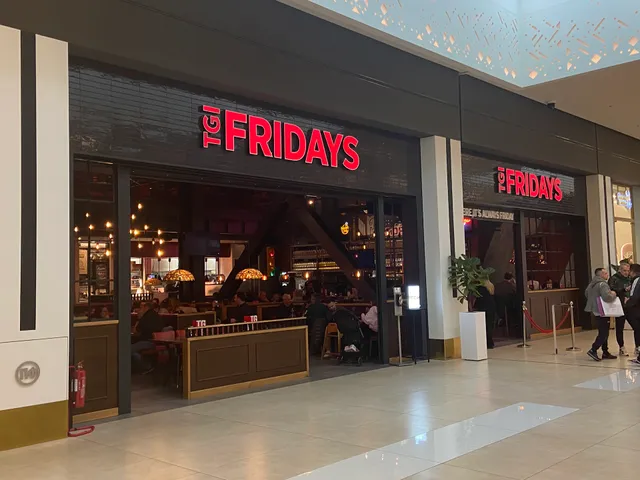 TGI Fridays Golden Hall