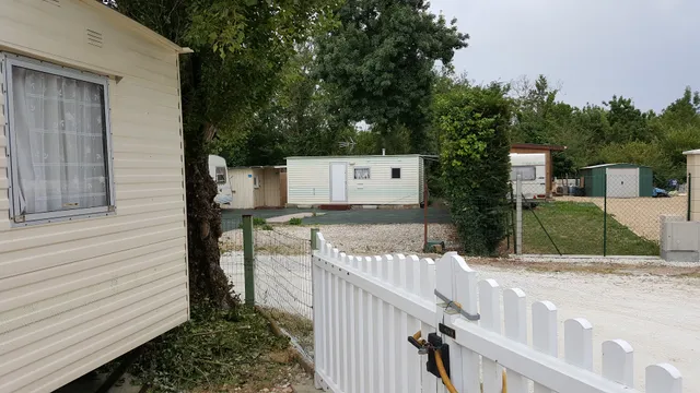 Camping Les petits Viviers 2