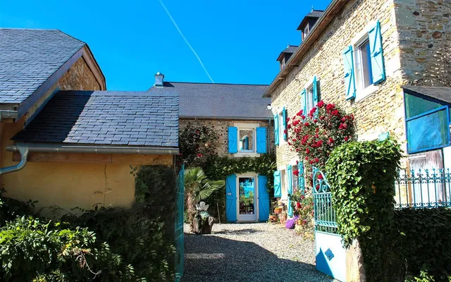 Maison Millagé - Chambres d'hôtes face aux Pyrénées