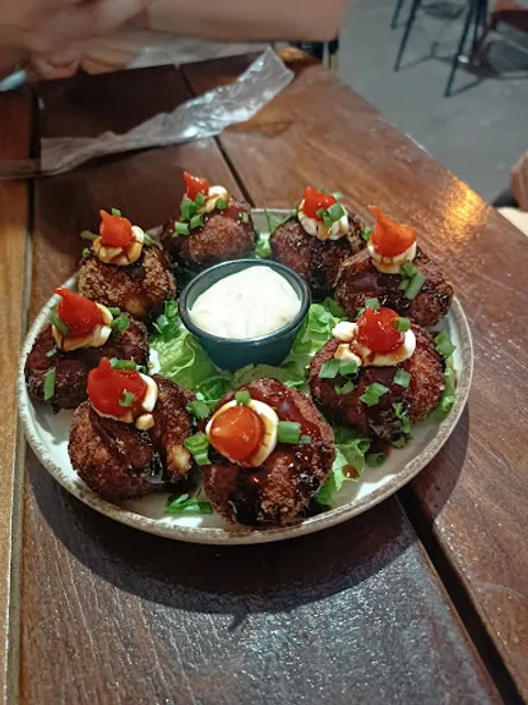 Serra & Mar Café & Bar