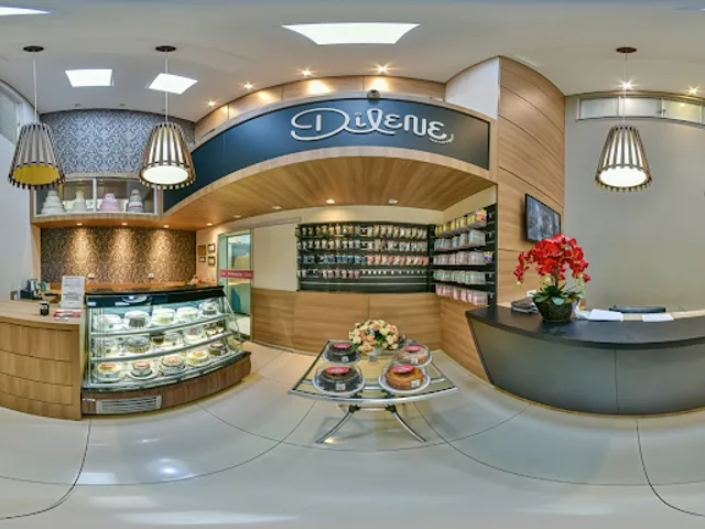 Dilene Bolos and Pies