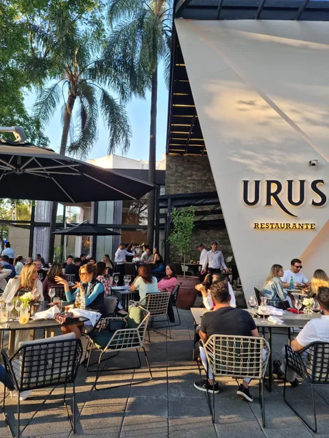 Urus Brazilian Steakhouse | A melhor experiência em carnes nobres
