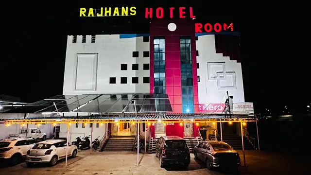 Hotel Rajhans