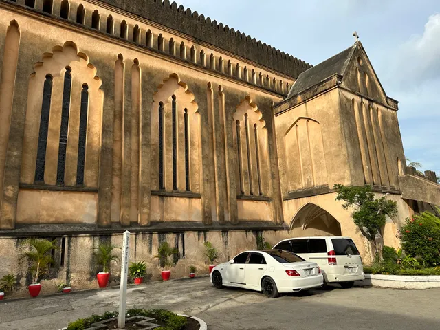 Gos tour in #zanzibar. Get your guide for slave market & Stone town city