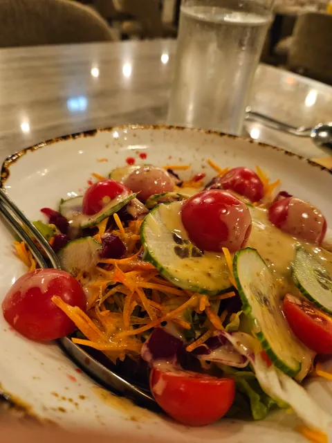 Zagara, Restaurant & Lounge bar