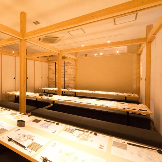 八州博多筑紫口店