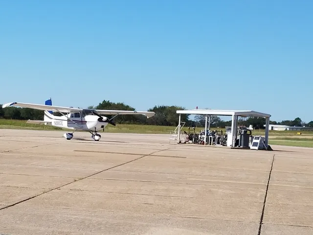 Pauls Valley Municipal Airport KPVJ