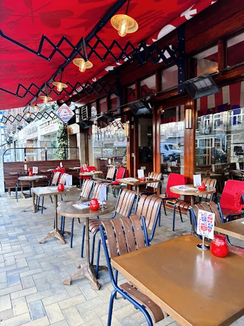 Le French Café - Javastraat