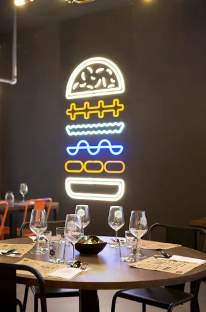 Restaurante Yakk and Grill Yecla | Hamburguesas y Carnes