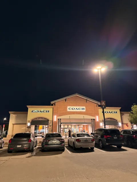 COACH Outlet