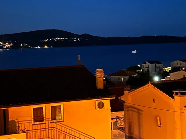 Apartments Tomi & Ivana