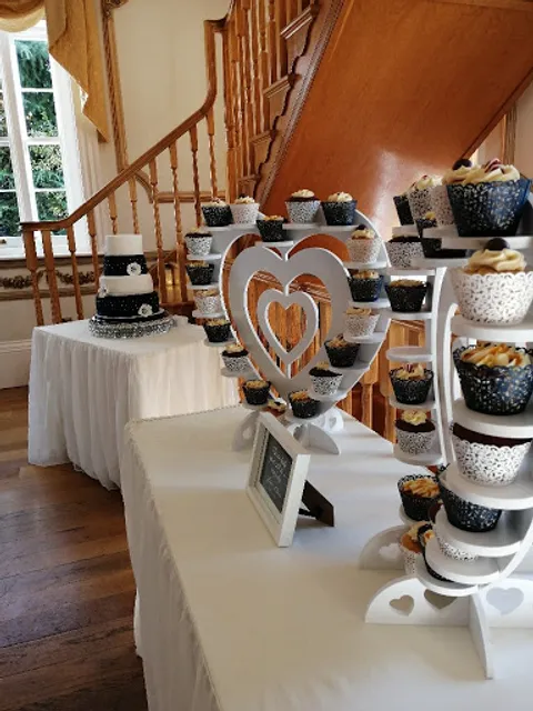 Willow Cakes Ashford