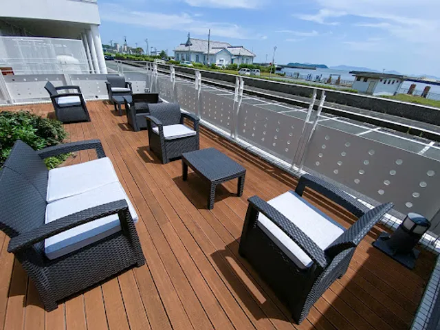 ガマ カフェ＆ベーカリー《Gama Cafe&Bakery》