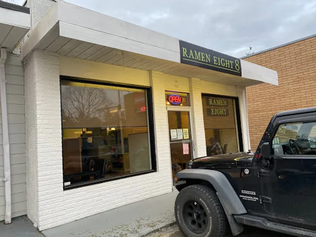 Ramen Eight