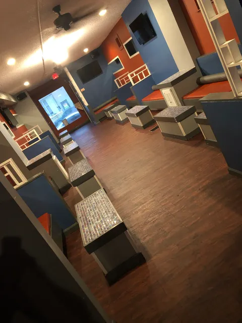 Kingroyal hookah lounge