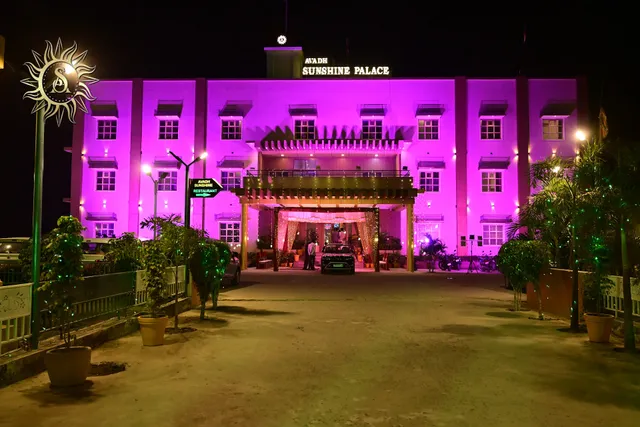 Avadh Sunshine Palace Hotel & Resort