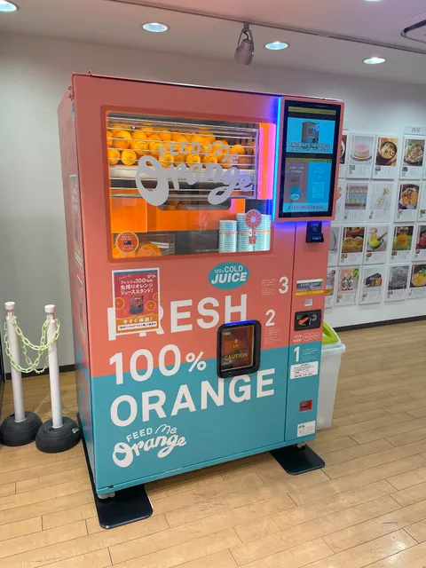 ショッピングコーナー 吹田SA (上り)