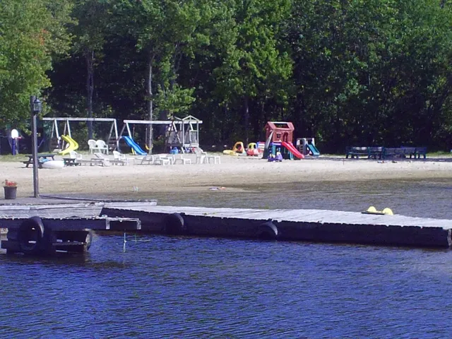 Chalkley's Sandy Bay Cottages