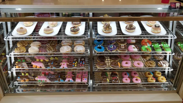 Donut King Indooroopilly K107