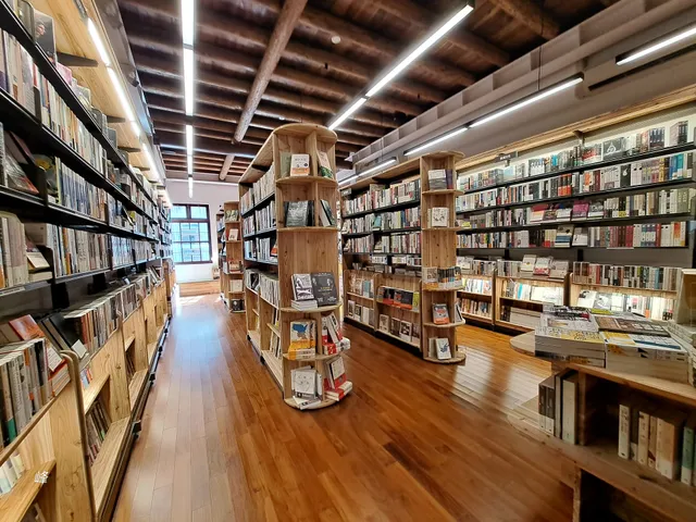 Kuo's Astral Bookshop