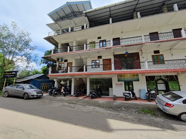 OYO 41472 Vintage Residency