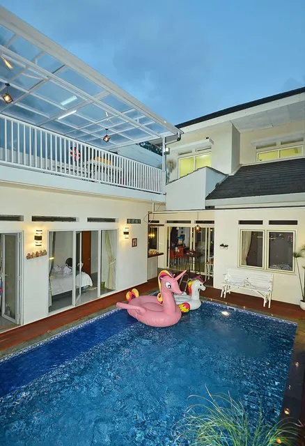 Villa Amethyst FE-22