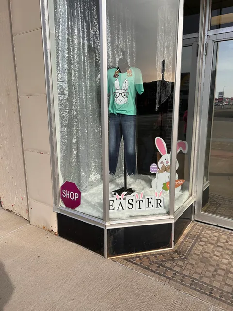 Kris’ Glam Closet Boutique