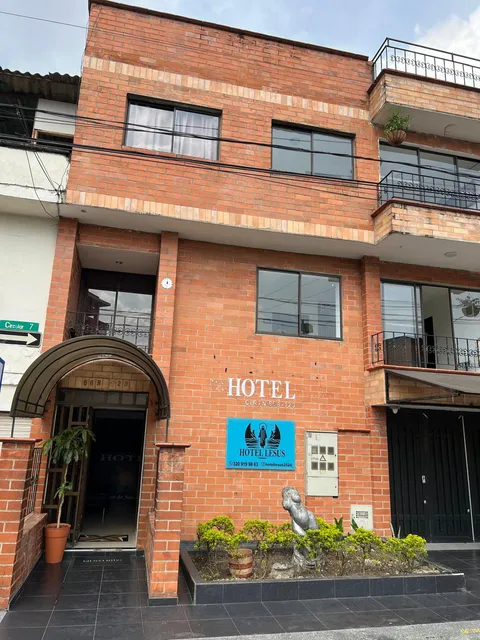 Hotel Lesus