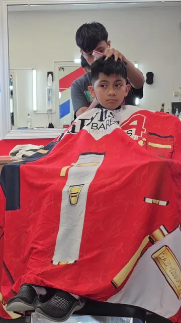 Nancy's Salon Debelleza