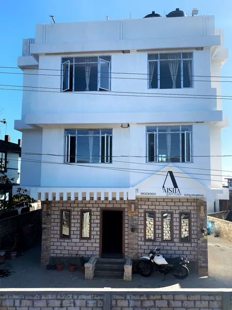 Aisha Guest House bed and breakfast