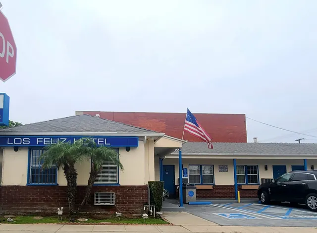 Los Feliz Hotel