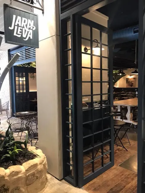 Jarn Leva Vietnamese TTP