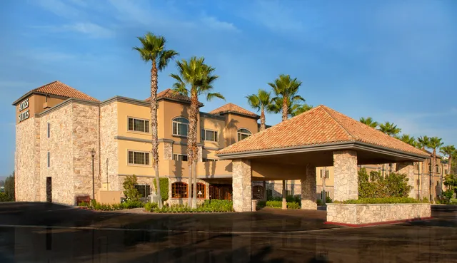 Ayres Suites Diamond Bar