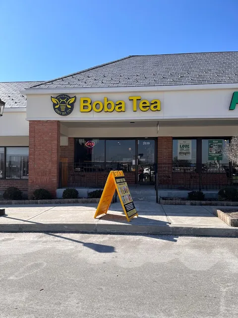 Honey Bee Tea - St. Charles