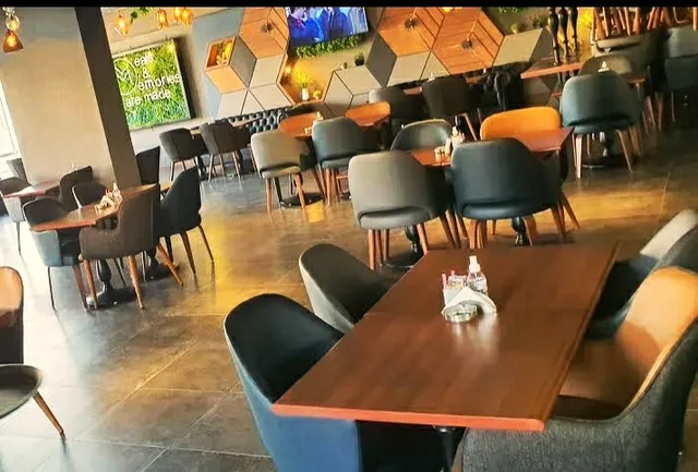 MACAN Restaurant River Walk