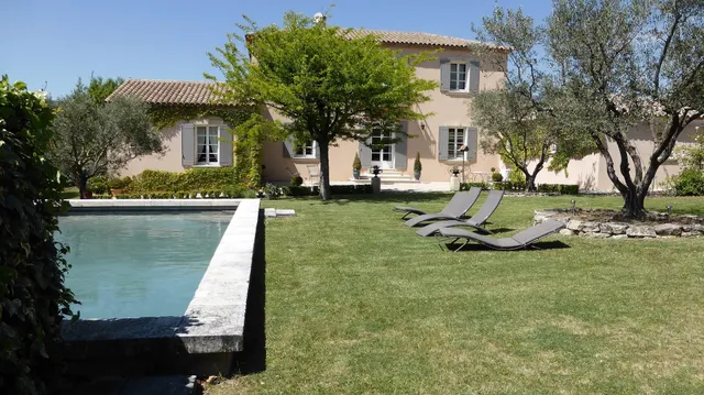 THE BALCONY OF ROXANE