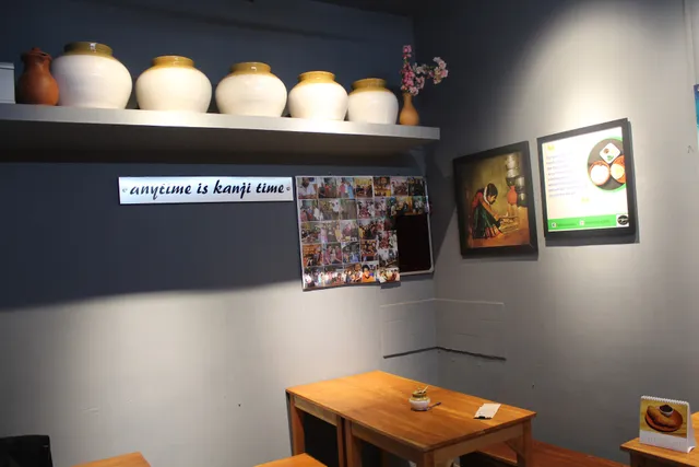 Nellikka Restaurant Kadavanthra