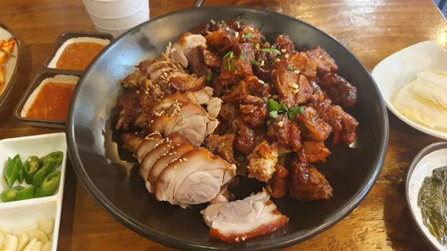 가장맛있는족발 상암디지털역점