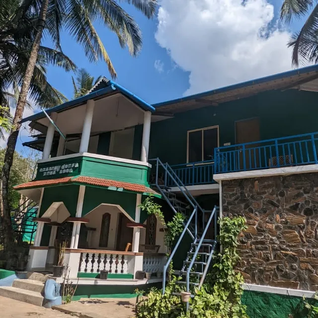 JUNGLE PARADISE FARM AND GUEST HOUSE