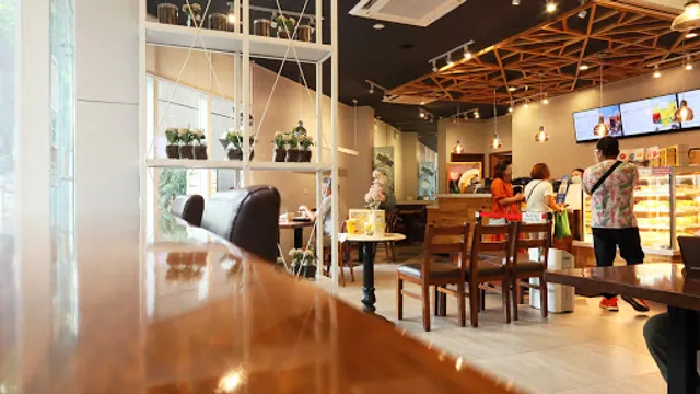 Figaro Coffee - Heart Center