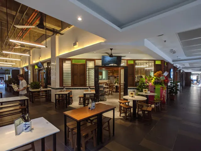 Ali, Muthu & Ah Hock @ Publika