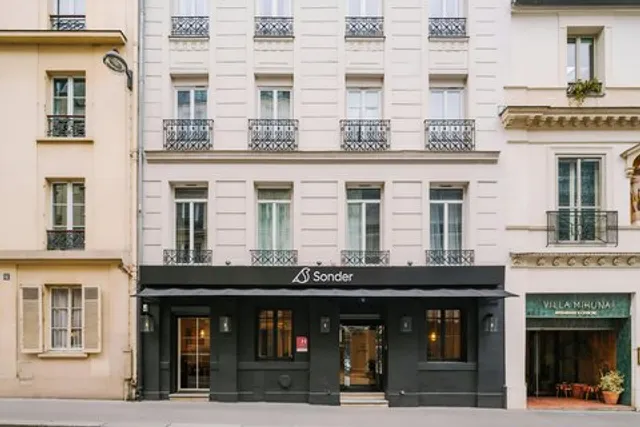 Le Frochot Hotel Pigalle, Sonder