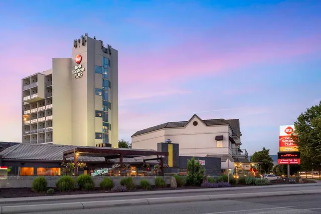 Best Western Plus Kelowna Hotel & Suites
