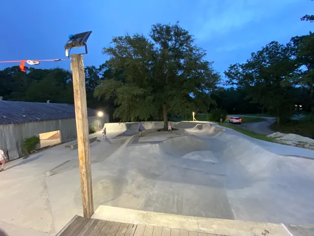 The Skate Barn