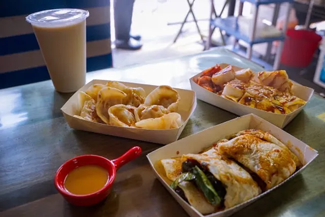 小時代眷村美食 ( 惠來市場 )