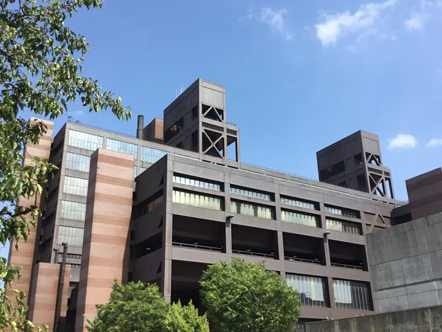 NYC Health + Hospitals/Woodhull