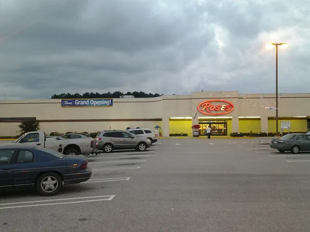 Roses Discount Store